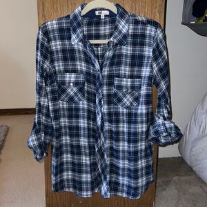 New Kut from the Kloth snap shirt